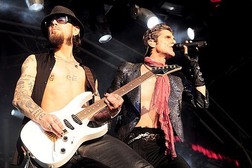 Book your Jane's Addiction parking with ParqEx!