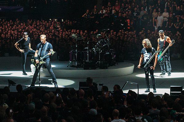 Book your Metallica parking with ParqEx!