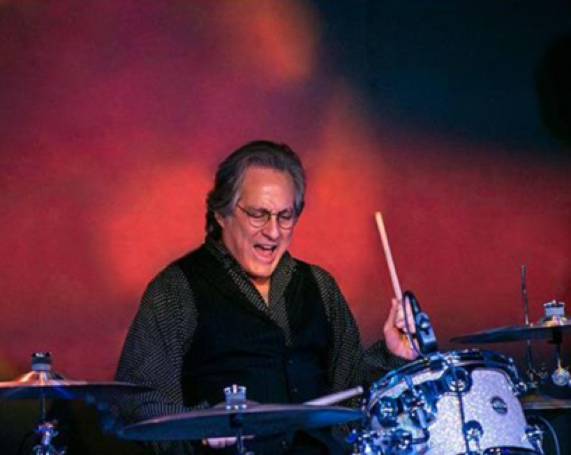 Book your Max Weinberg's Jukebox parking with ParqEx!